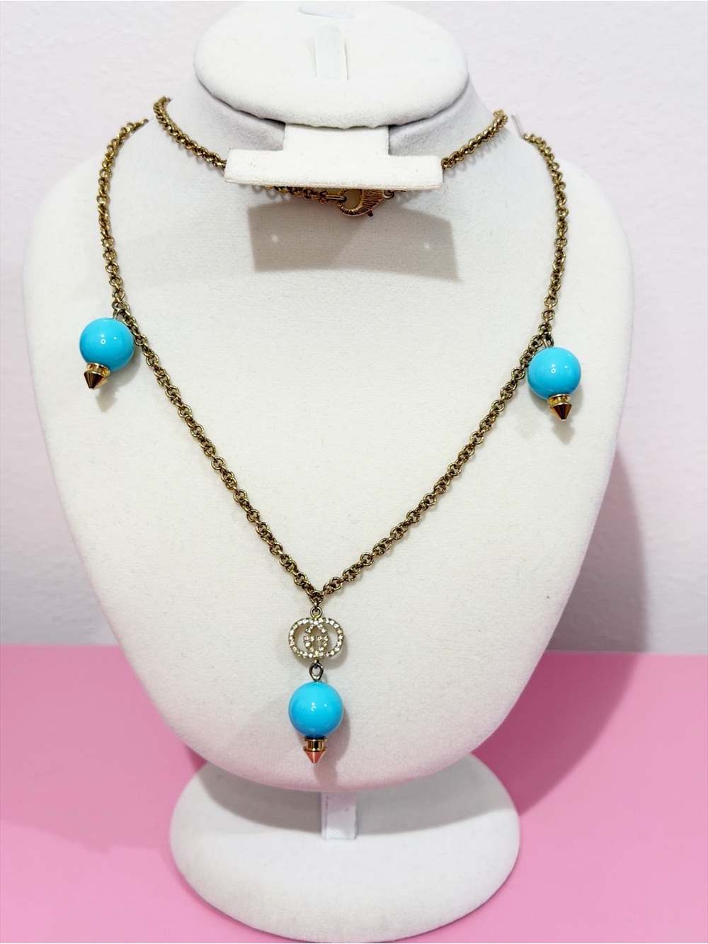 🩵RARE SOLD OUT EVERYWHERE Gucci Crystal GG Necklace - Picture 12 of 12